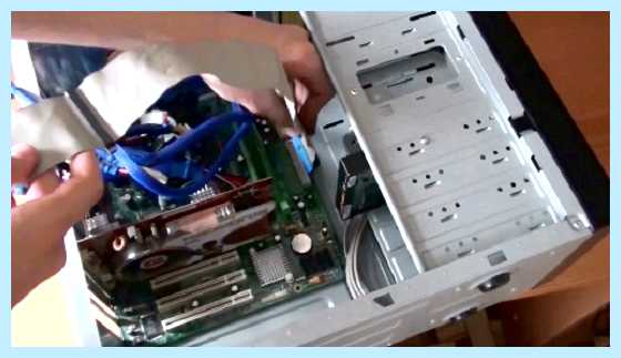 Insert boot and press any key