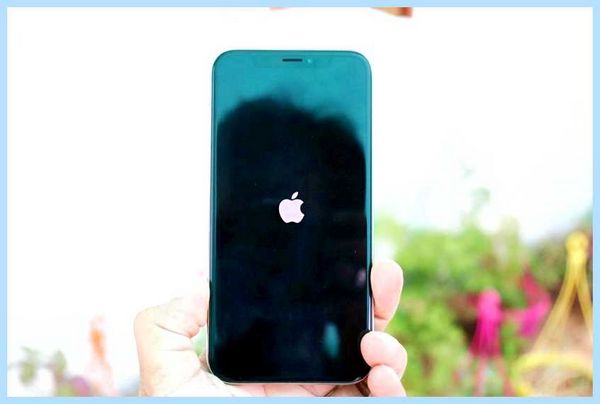 Iphone не включается горит яблоко (iphone, включать, гореть, яблоко, iPhone iPhone, логотипе Apple) Iphone не включается горит яблоко