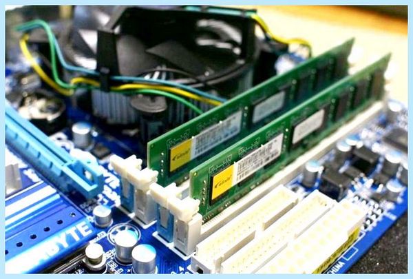3 длинных 3 коротких сигнала Ошибка линии A20