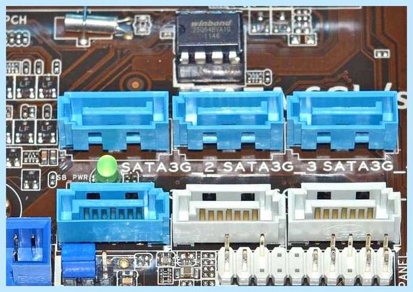 Sata на материнской плате (sata, материнский, плат, материнской плате, SATA SATA) Sata на материнской плате