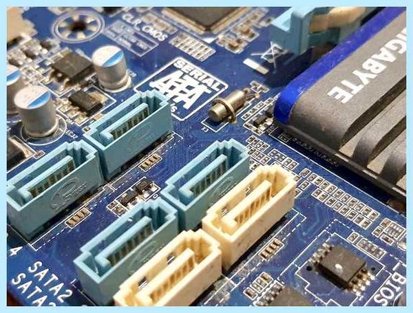 Sata port 0 sata port 1