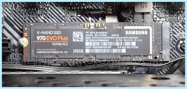 Ssd sata разъем (sata, разъять, записи данных, передачи данных) Ssd sata разъем