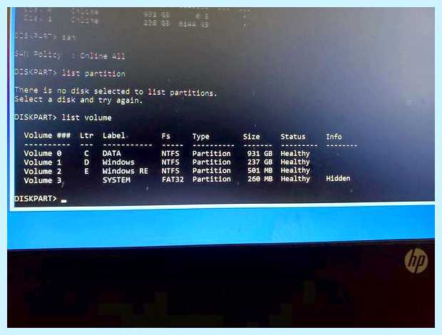 X windows system32 windows 10